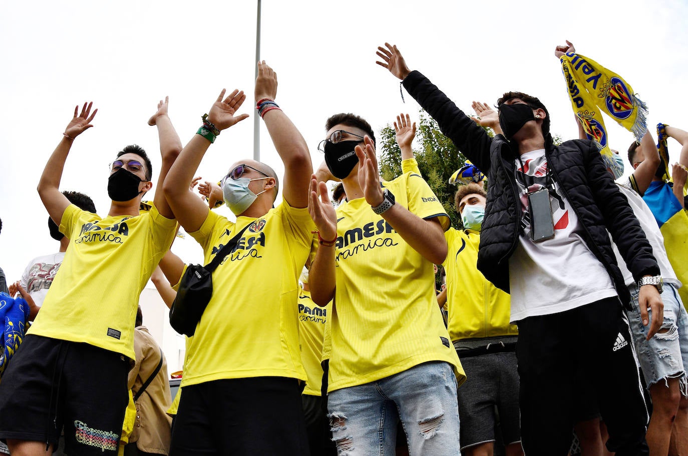 Vila-real se ha echado a la calle para celebrar el título del conjunto amarillo