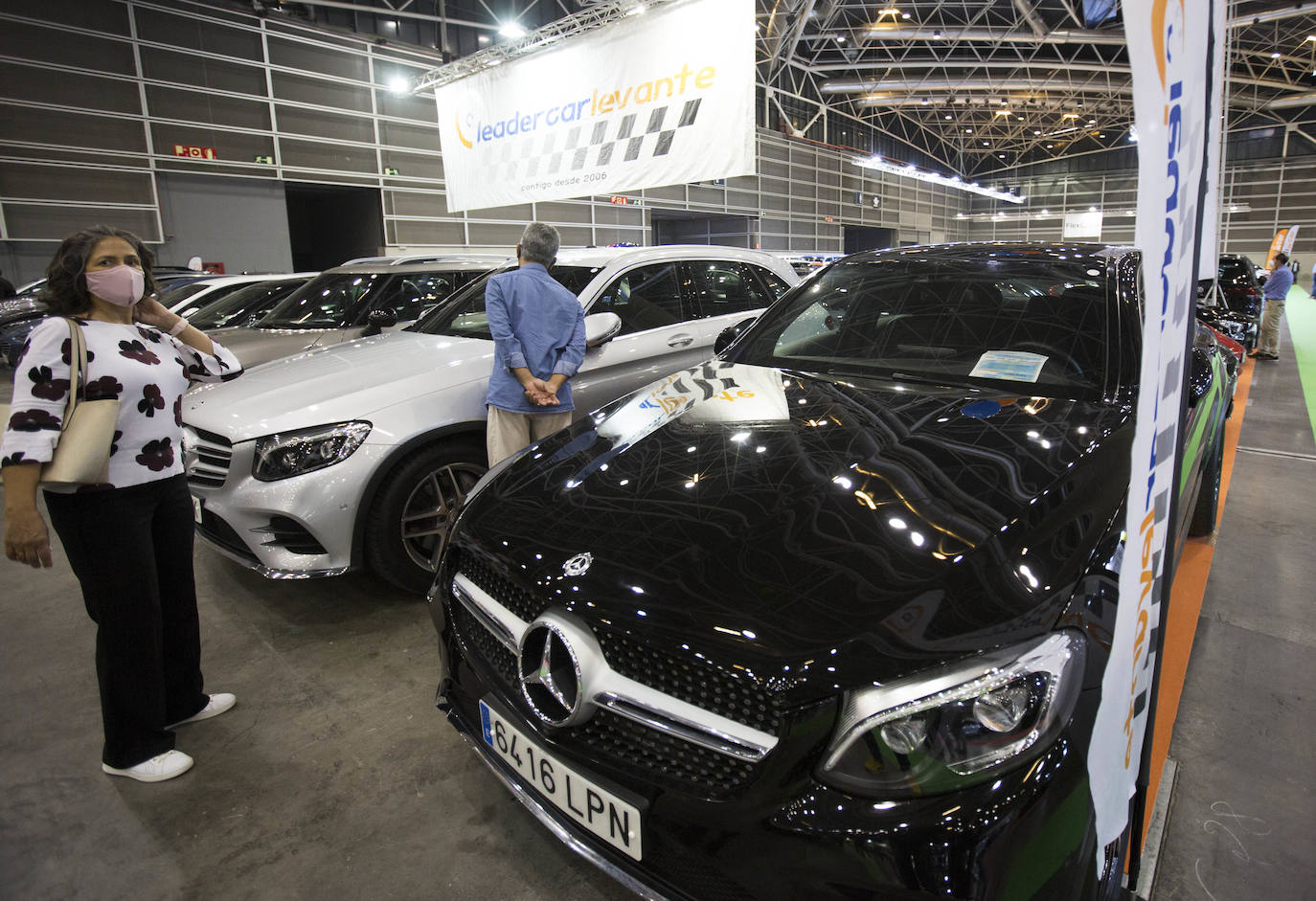 Preparativos en Feria Valencia para la celebración del Salón del Automovil 2021. 