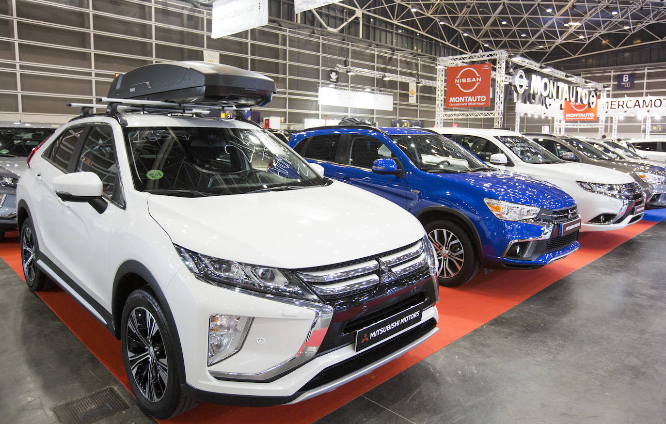 Preparativos en Feria Valencia para la celebración del Salón del Automovil 2021. 