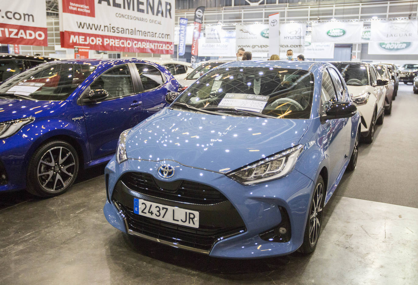 Preparativos en Feria Valencia para la celebración del Salón del Automovil 2021. 