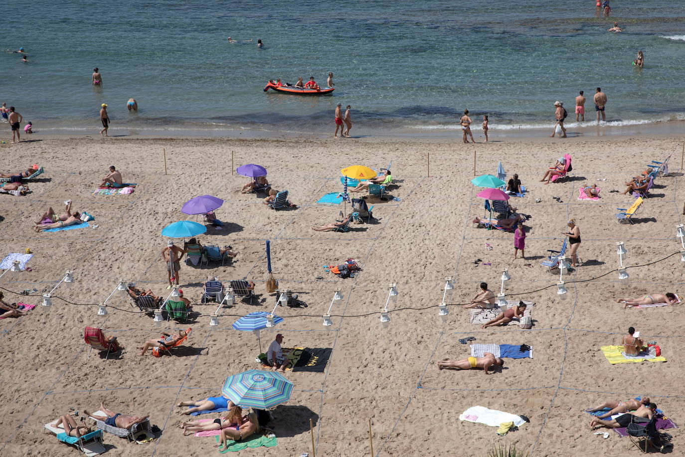 Los hoteles de Benidorm han registrado un 44% de ocupación durante la semana del 31 de mayo al 6 de junio de 2021. El turismo nacional continúa siendo protagonista absoluto, con un 88% de las habitaciones ocupadas por españoles durante la semana.