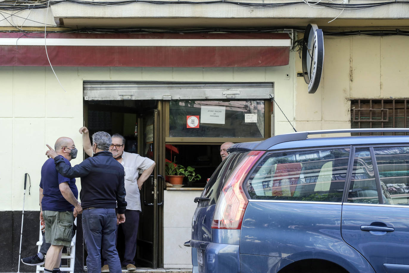 Orriols, Nou Moles y Benimàmet alertan del aumento de la delincuencia. 