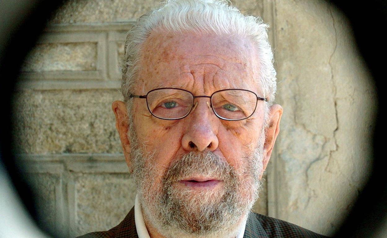 El universal cineasta valenciano, Luis García-Berlanga. 