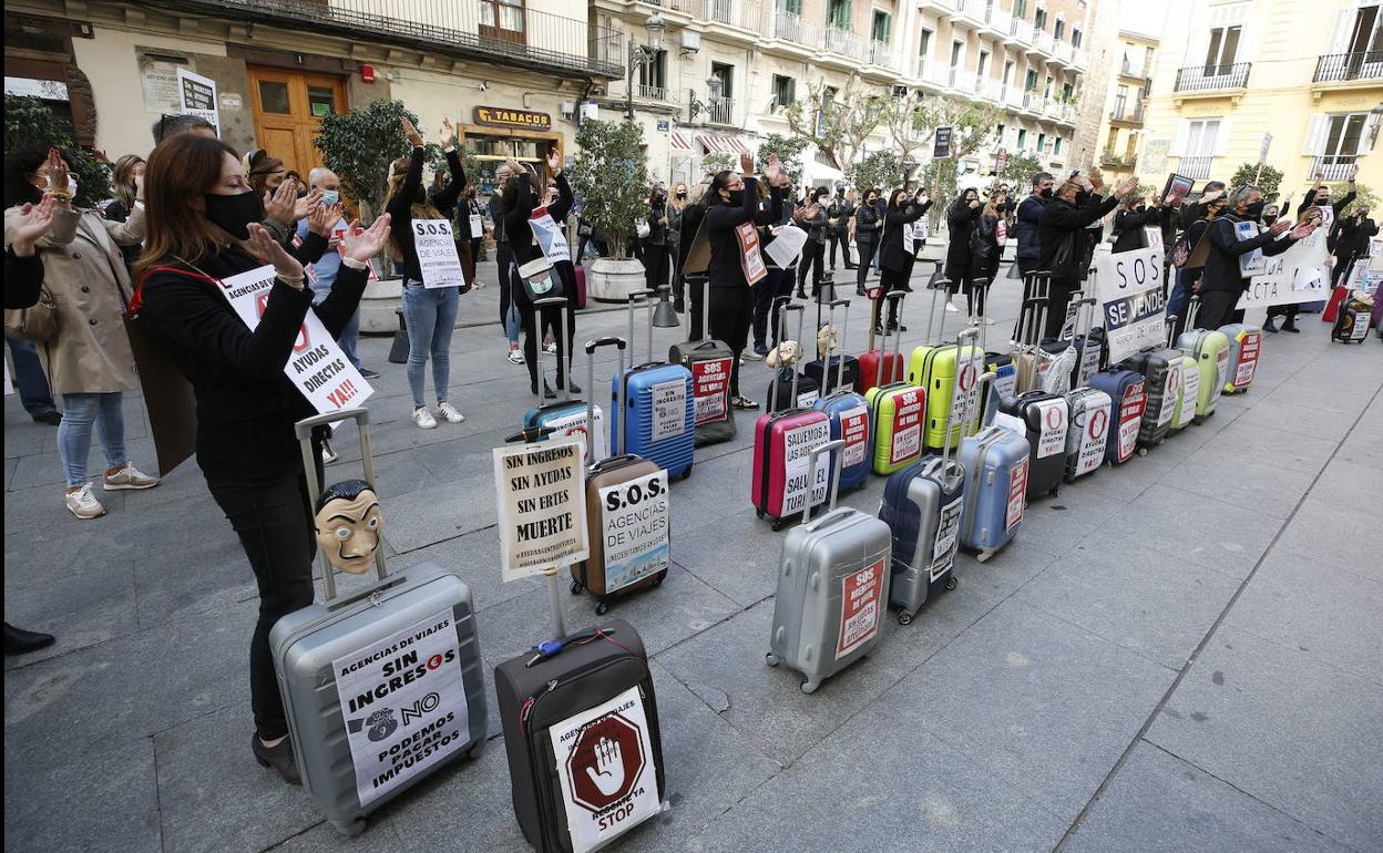 Manifestación de agencias de viajes en Valencia. 