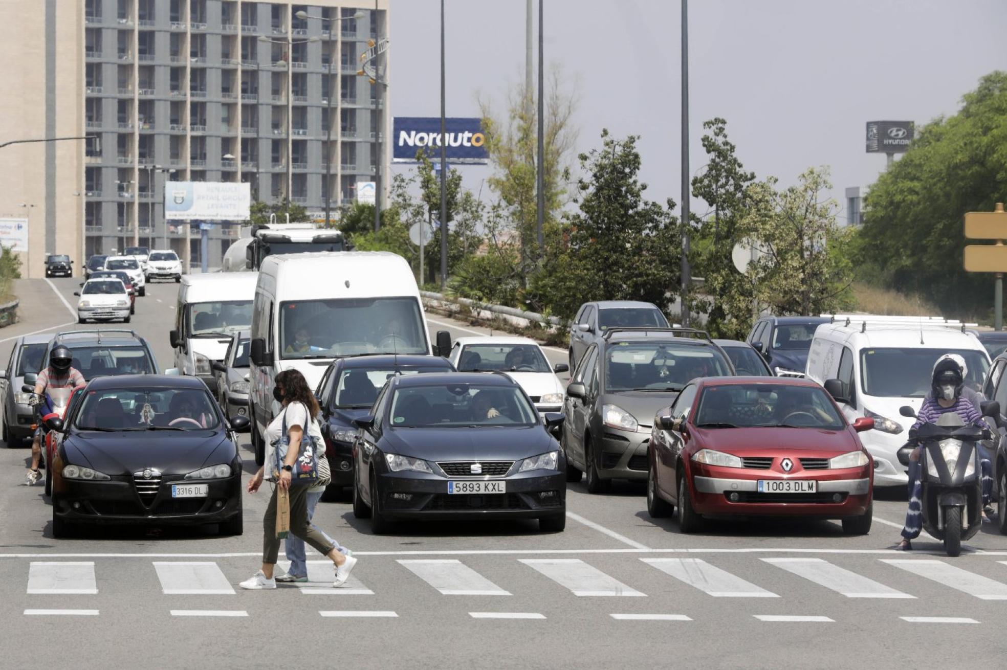 Autovía de Llíria. El principal acceso oeste de Valencia es uno de los más congestionados por las urbanizaciones cercanas.