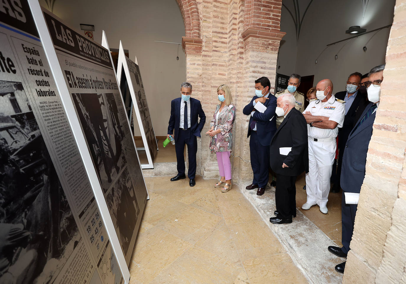 Valencia es ya sede para el recuerdo de 60 años de azote del terrorismo en toda España a través de la mirada de la prensa. La muestra se puede visitar en la sede de San Carlos de la Universidad Católica de Valencia.