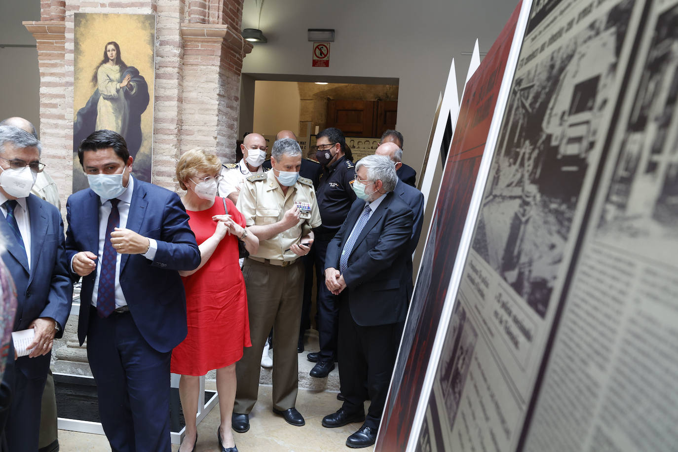 Valencia es ya sede para el recuerdo de 60 años de azote del terrorismo en toda España a través de la mirada de la prensa. La muestra se puede visitar en la sede de San Carlos de la Universidad Católica de Valencia.