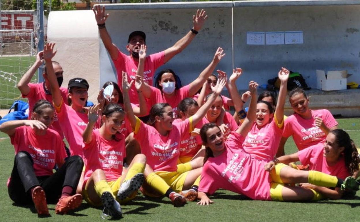 El equipo dianense campeón de liga del Grupo 6. 