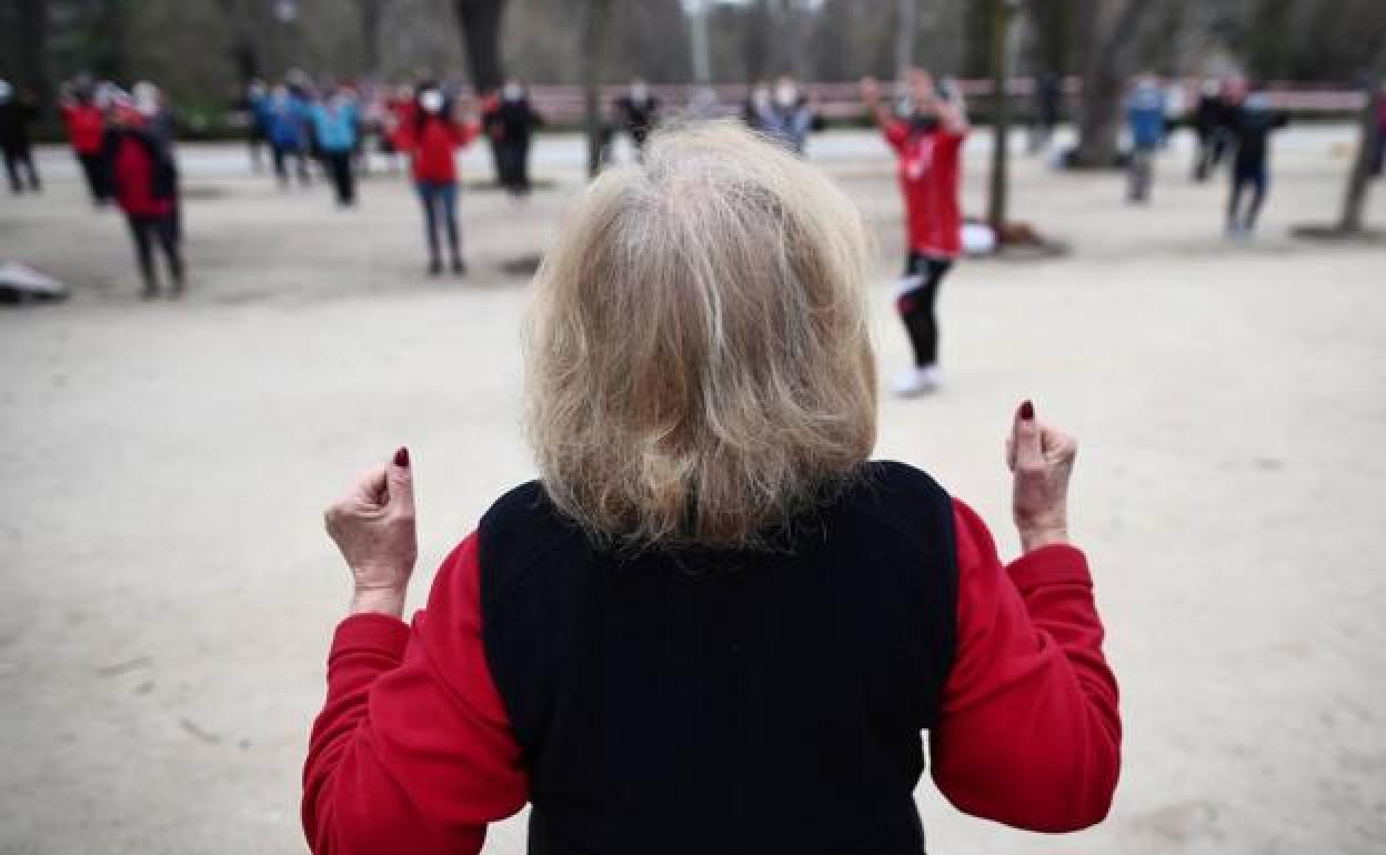 Pensiones no contributivas y jubilación | La pensión que pueden cobrar quiénes no han trabajado nunca o no han cotizado lo suficiente: hasta 5.639,20 €