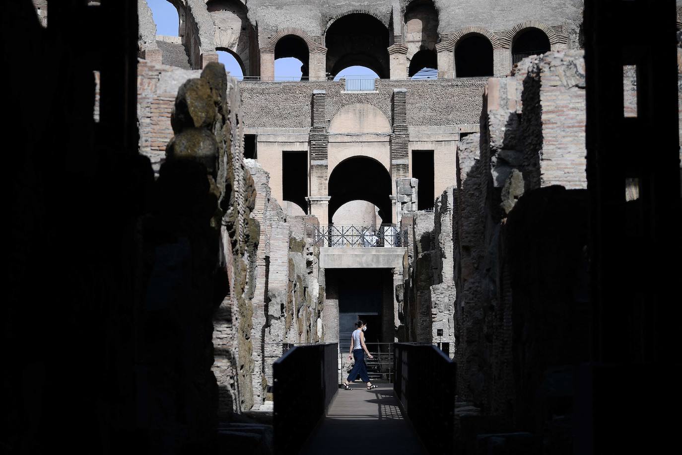Fotos: El Coliseo abre al público la antecámara de la muerte para leones y  gladiadores | Las Provincias