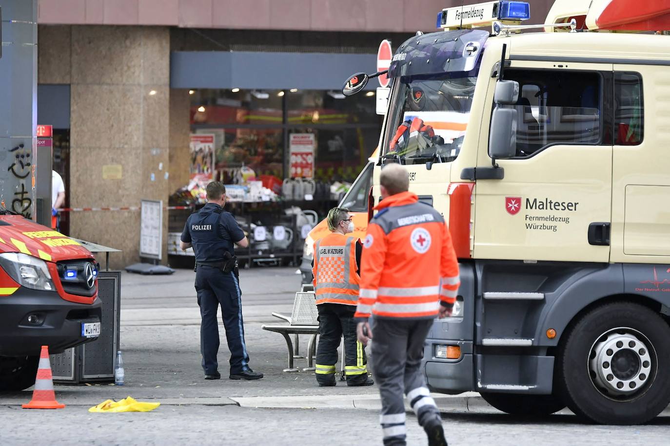 El atacante fue reducido después de que la policía usara «armas de fuego»