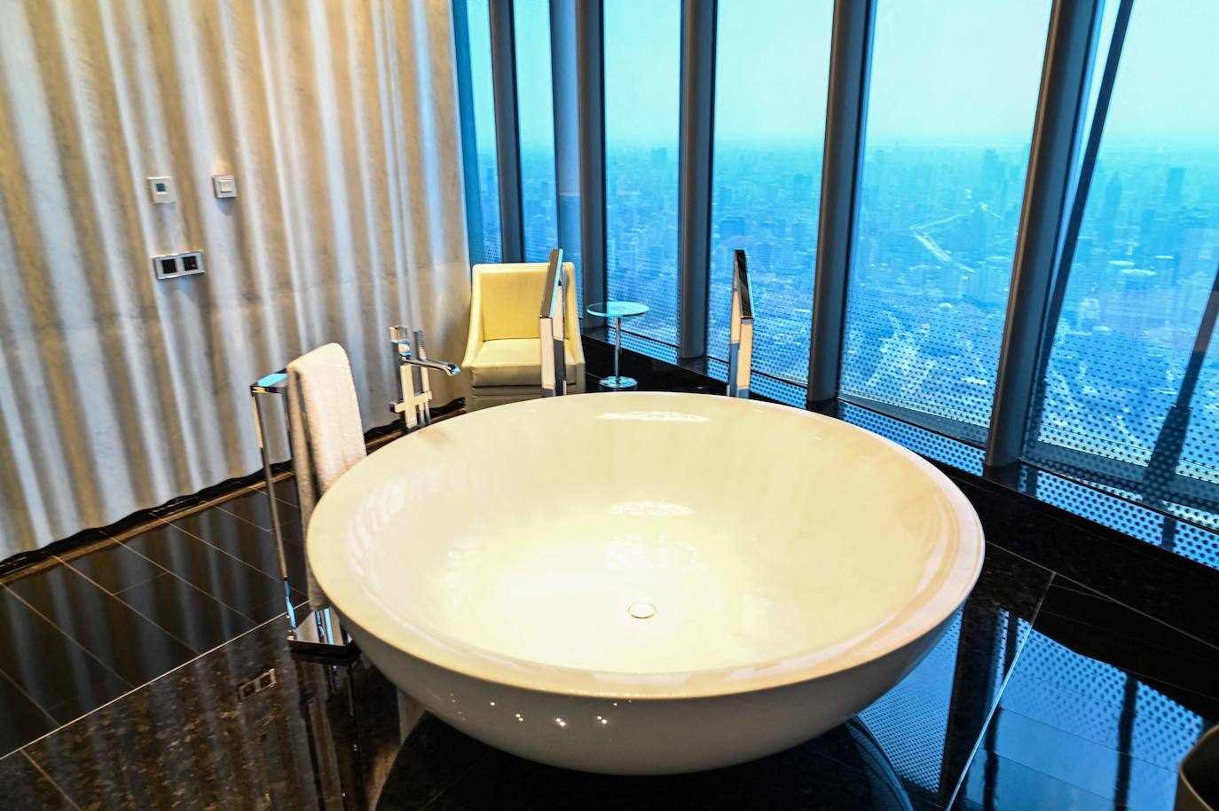 Fotos: El hotel más alto del mundo abre en Shanghai