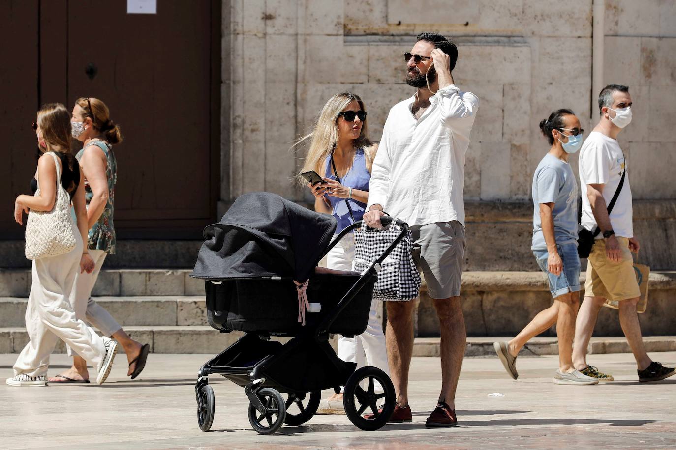 Primer día sin mascarilla obligatoria en Valencia.