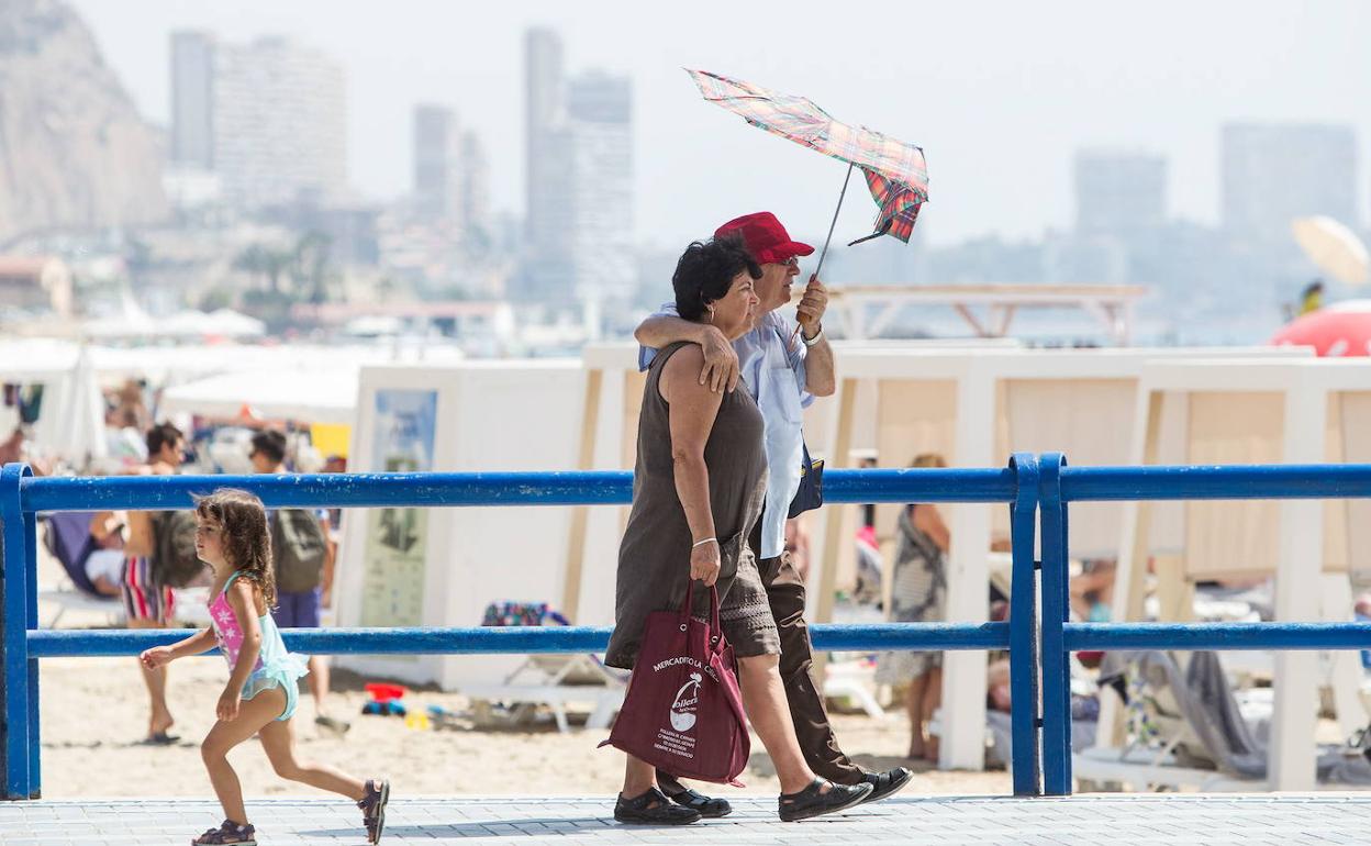 El calor será el gran protagonista en la provincia en este primer domingo de julio. 