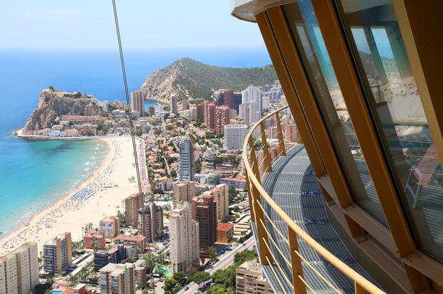 Edificio Intempo de Benidorm: en las entrañas del techo de Europa