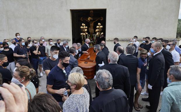 Galería. Último adiós a Paco Cabanes, el Genovés. 