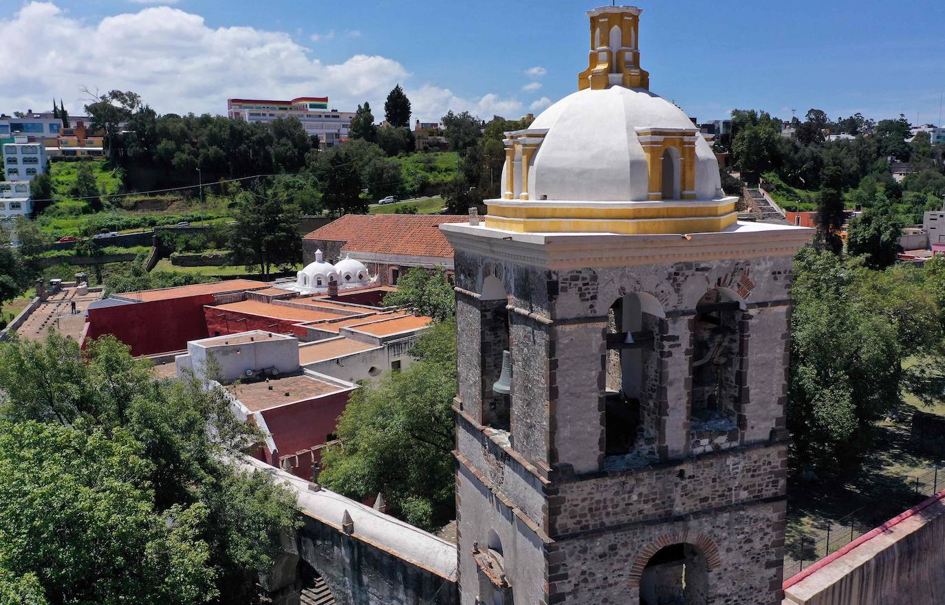 16.- CONJUNTO FRANCISCANO DEL MONASTERIO Y LA CATEDRAL DE NUESTRA SEÑORA DE LA ASUNCIÓN DE TLAXCALA (MÉXICO) | Propuesta como una extensión del sitio 'Primeros monasterios del siglo XVI en las laderas del Popocatepetl', inscrito en la Lista de Patrimonio Mundial en 1994, este conjunto parte del primer programa de construcción de 1524 para evangelizar y colonizar los territorios al norte de México. Es uno de los cinco primeros monasterios establecidos por frailes franciscanos, dominicos y agustinos, y uno de los tres que aún permanecen en pie. 