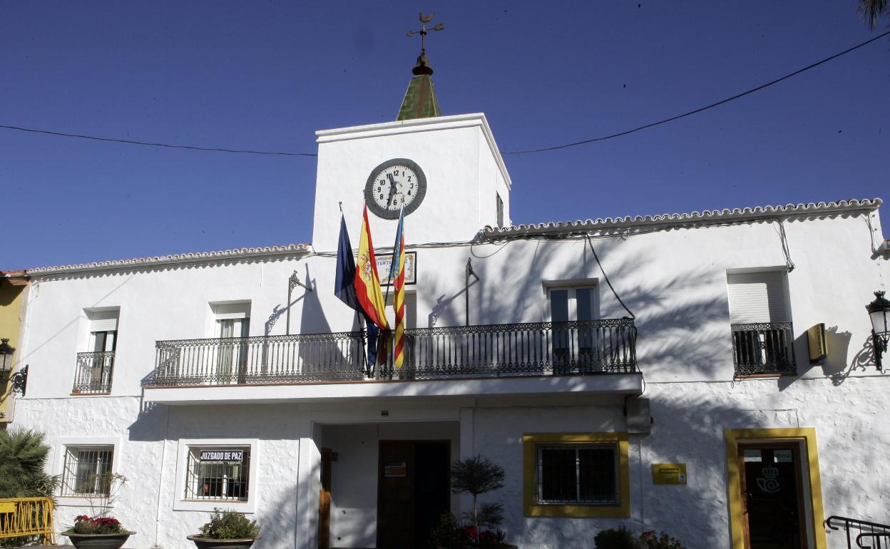 Las bases para optar a dos plazas de educador han sido recurridas por Comisiones Obreras. 