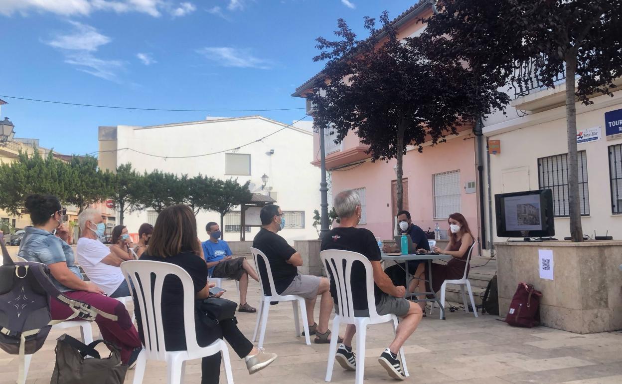 Presentación del catálogo de Ròtova. 