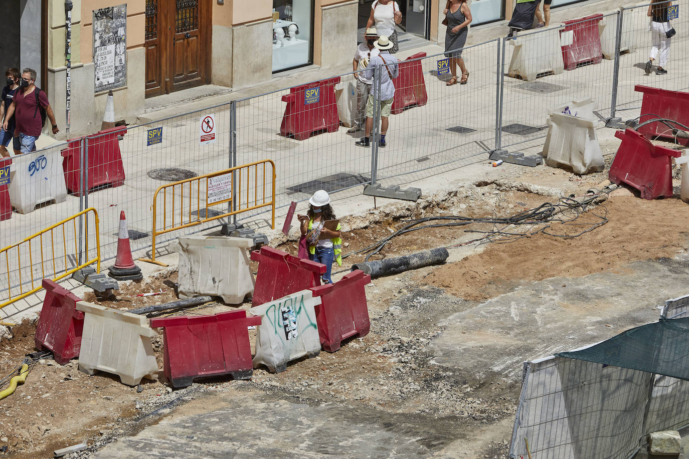 Fotos: Así van las obras de la plaza de la Reina de Valencia