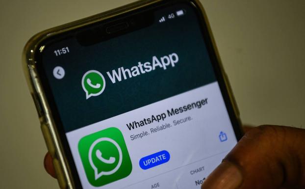 Los dos nuevos timos a través de WhatsApp que piden dinero a tus contactos