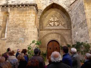 Iglesia de San Juan del Hospital S. XI | Gracias al activismo del Opus Dei, en 1967 se restableció el culto con la consiguiente restauración artístico-arquitectónica dando lugar al templo que a día de hoy visitan miles de turistas. 