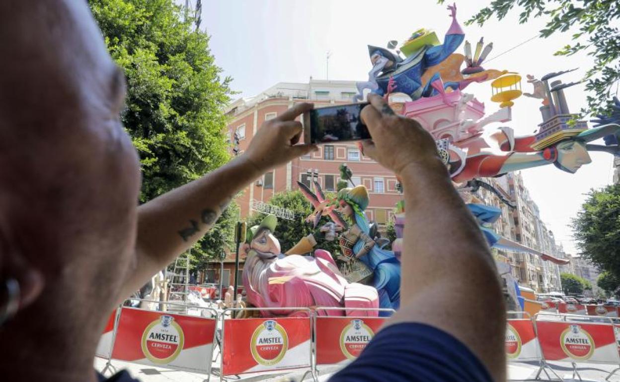 Medidas Fallas Valencia | Fallas 2021 en Valencia: qué está permitido y prohibido en la Ofrenda, Cremà, mascletá... y cómo serán las cenas y paellas