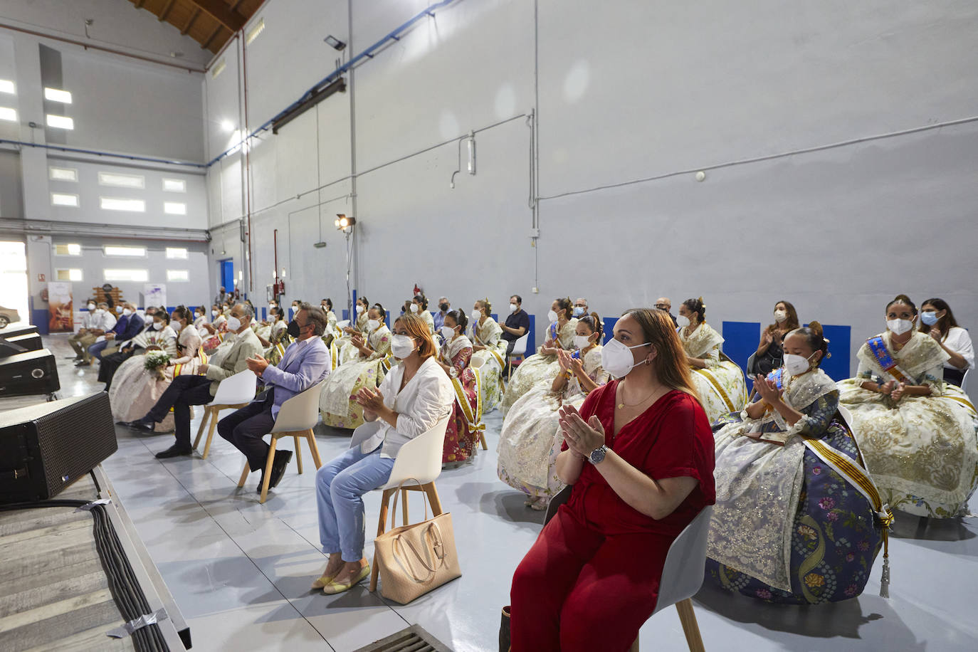 Sectores de la fiesta reconocidos y cortes de honor