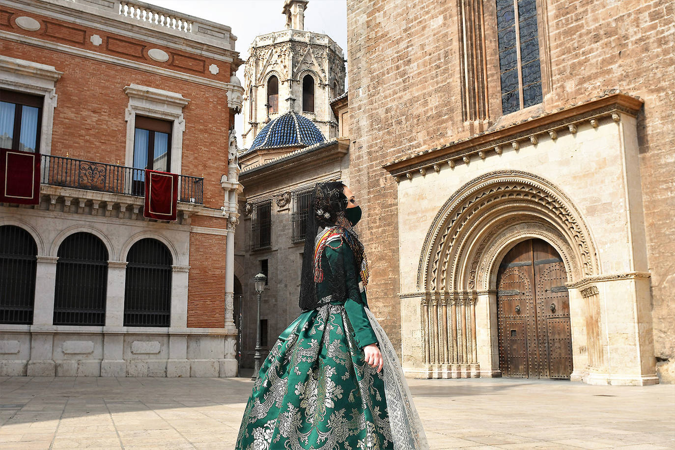 Fotos: Búscate en la Ofrenda de este sábado 4 de septiembre por la calle Caballeros de Valencia