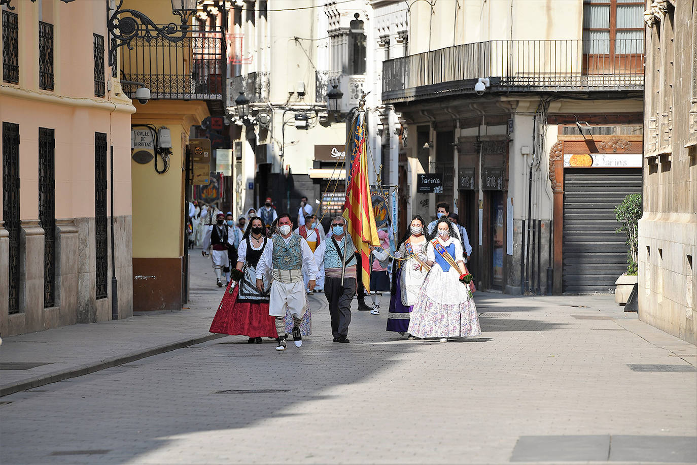 Fotos: Búscate en la Ofrenda de este sábado 4 de septiembre por la calle Caballeros de Valencia