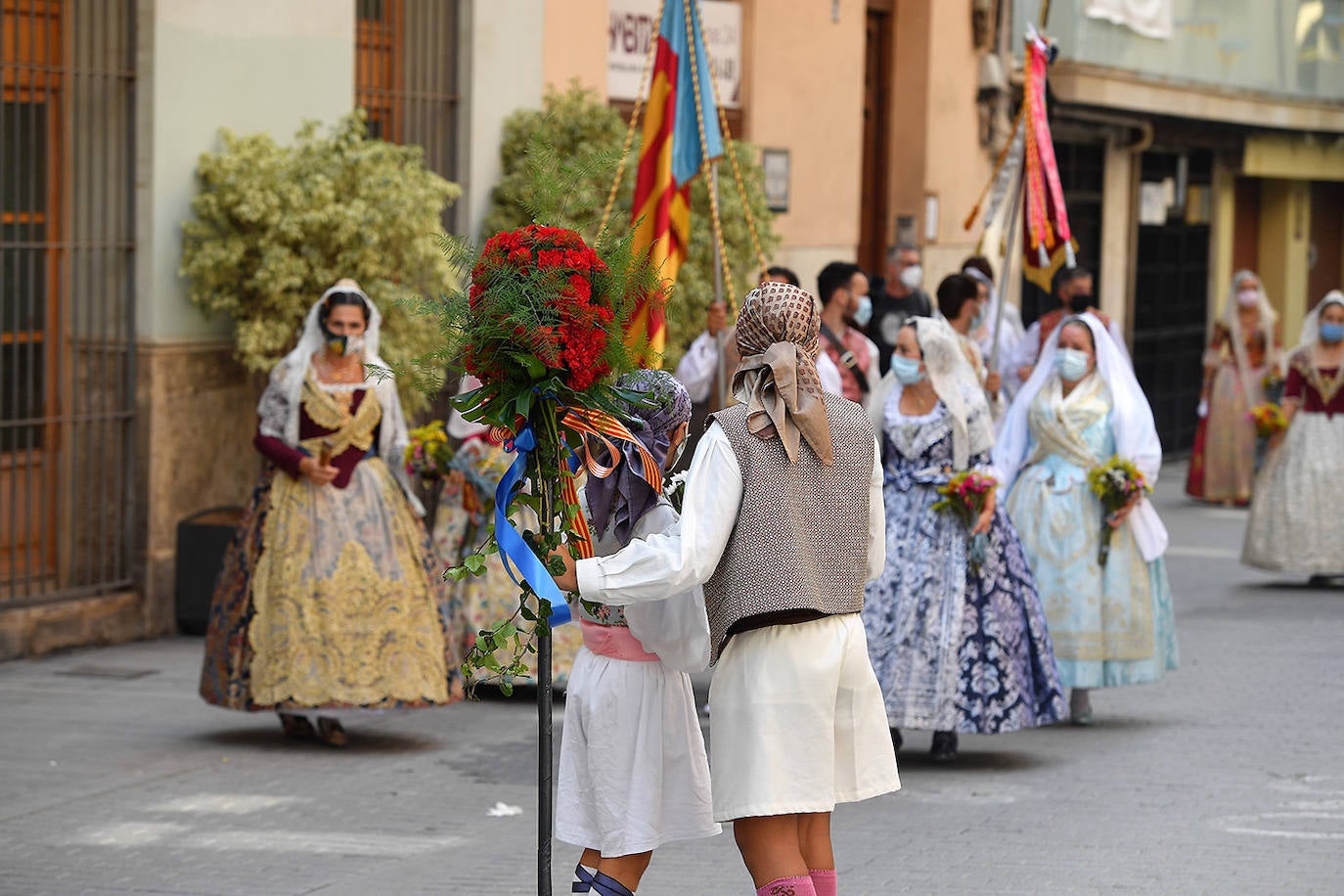 Fotos: Búscate en la Ofrenda de este sábado 4 de septiembre por la calle Caballeros de Valencia