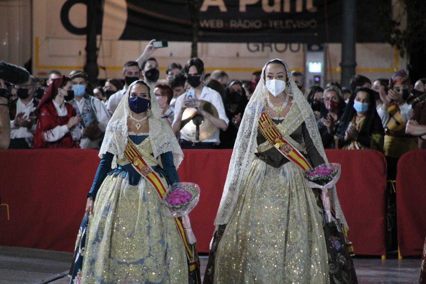 Fotos: Consuelo Llobell cierra una Ofrenda histórica