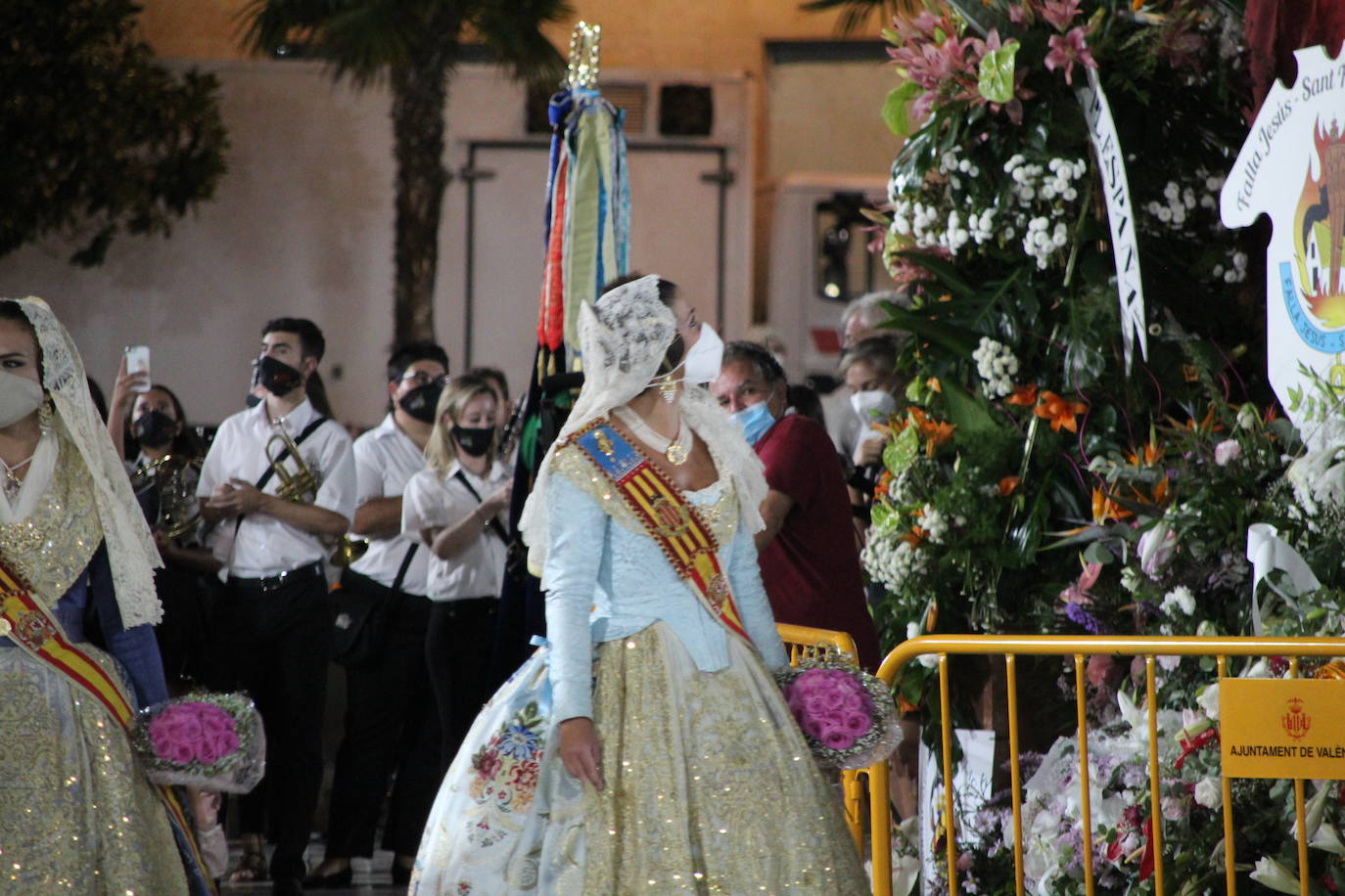 Fotos: Consuelo Llobell cierra una Ofrenda histórica