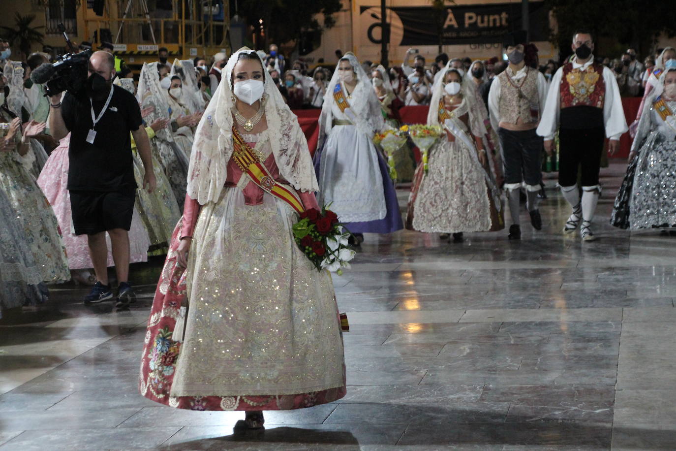 Fotos: Consuelo Llobell cierra una Ofrenda histórica