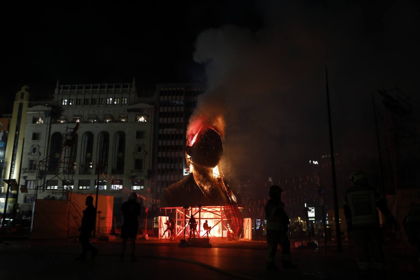 Fotos: Cremà de las Fallas de 2021