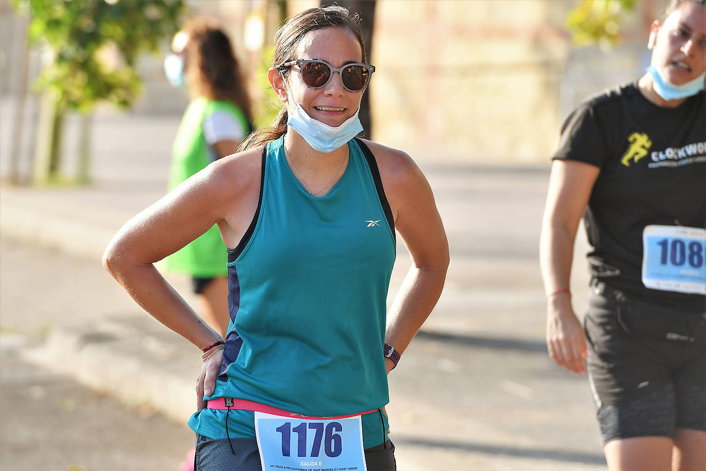 Fotos: Búscate en la Volta a Peu a San Marcelino y San Isidro