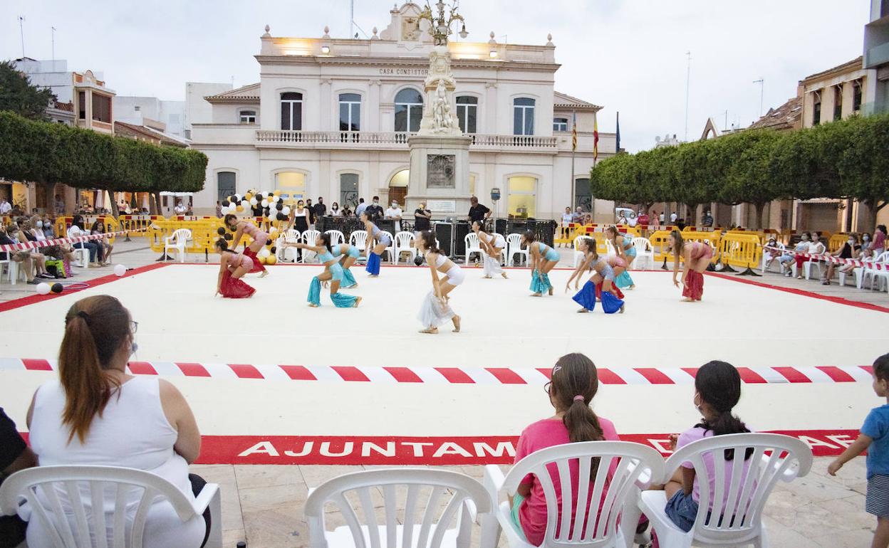 La exhibición del Club Gimnàstica d'Alfafar. 