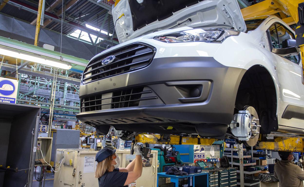 Instalaciones de Ford Almussafes. 