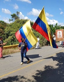 Imagen secundaria 2 - Procesión de la Virgen en Tinajas.