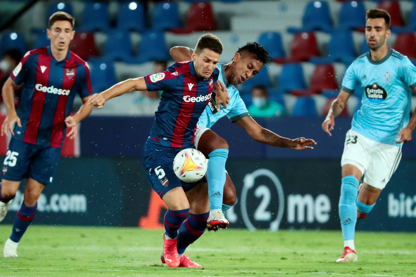 Fotos: Las mejores imágenes del Levante UD-Celta de Vigo