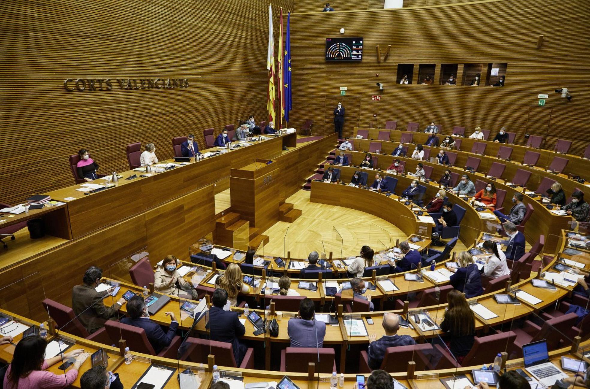 tLes Corts El debate de política general abre el periodo de sesiones del Parlamento valenciano. ivan arlandis