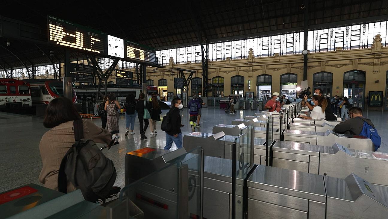 Fotos: La huelga de maquinistas de Renfe provoca cancelaciones en plena hora punta