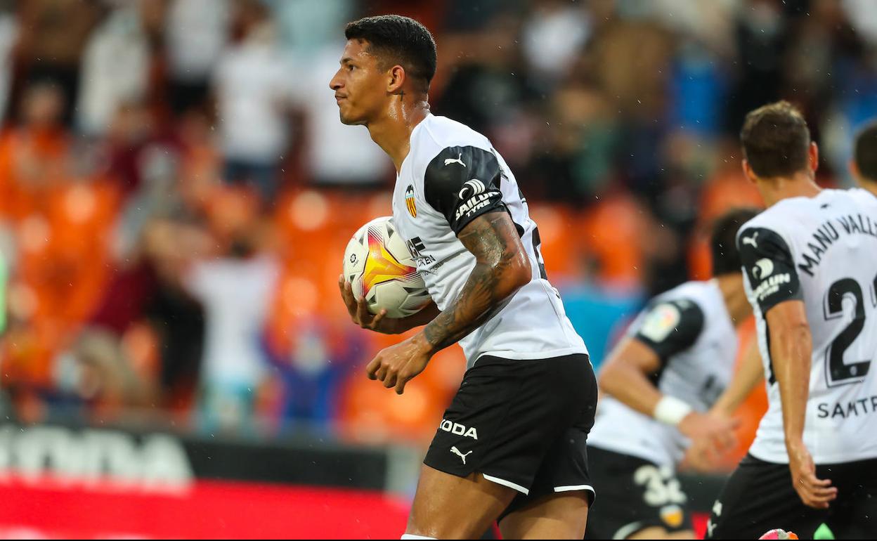 Marcos André tras marcar el gol del empate ante el Athletic Club