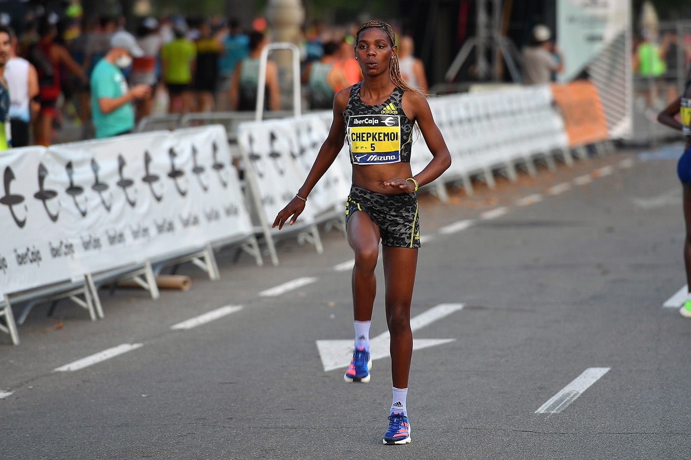 Fotos: Búscate en la 10K Valencia Ibercaja