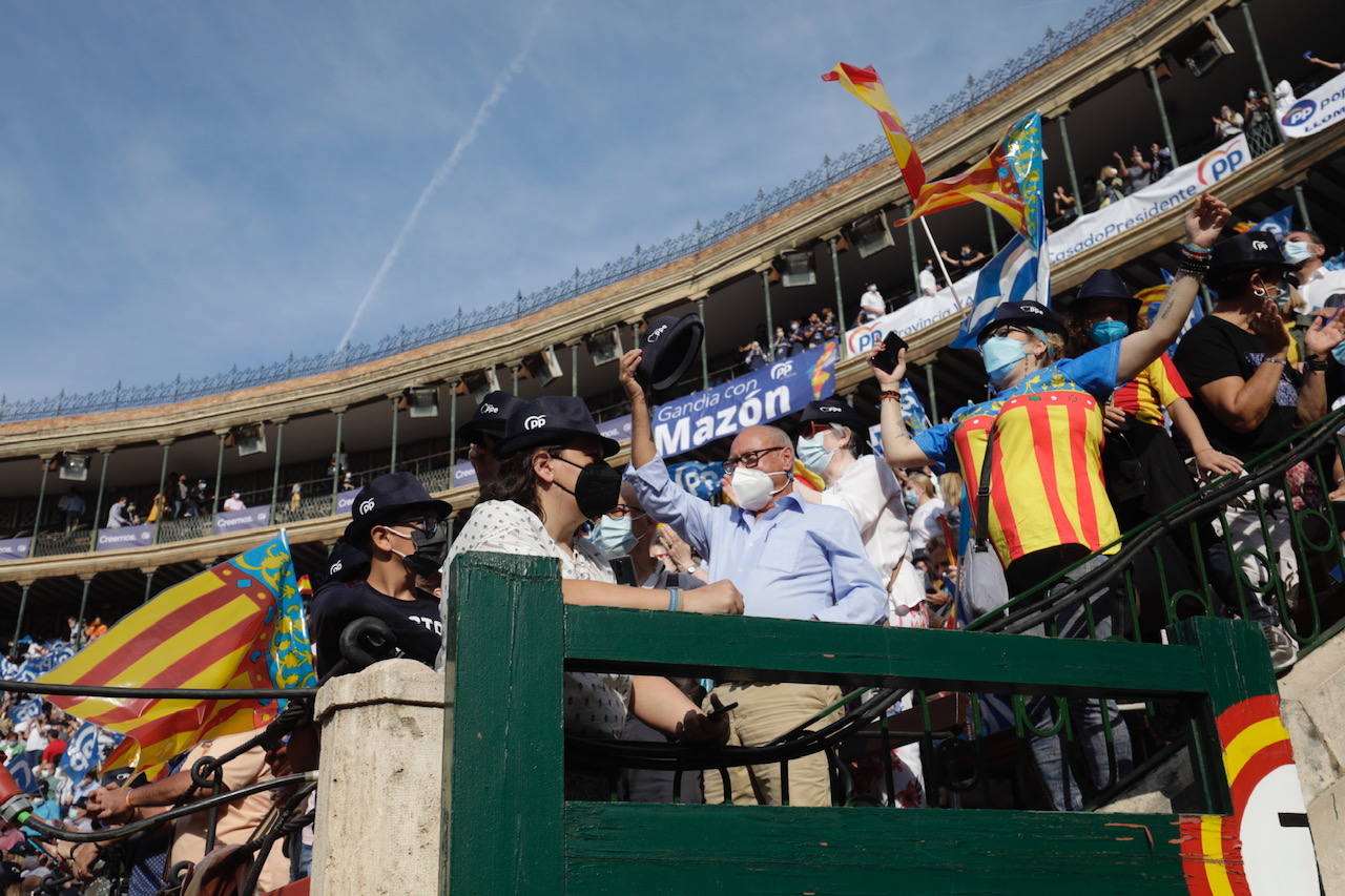 Fotos: El PP clausura la Convención Nacional del partido en la plaza de toros de Valencia