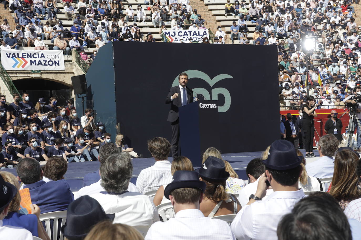 Fotos: El PP clausura la Convención Nacional del partido en la plaza de toros de Valencia