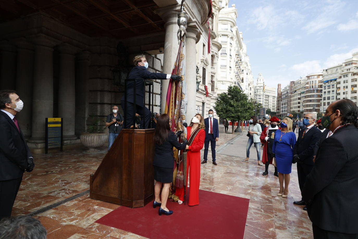 Fotos: Procesión cívica de Valencia por el 9 d&#039;Octubre de 2021