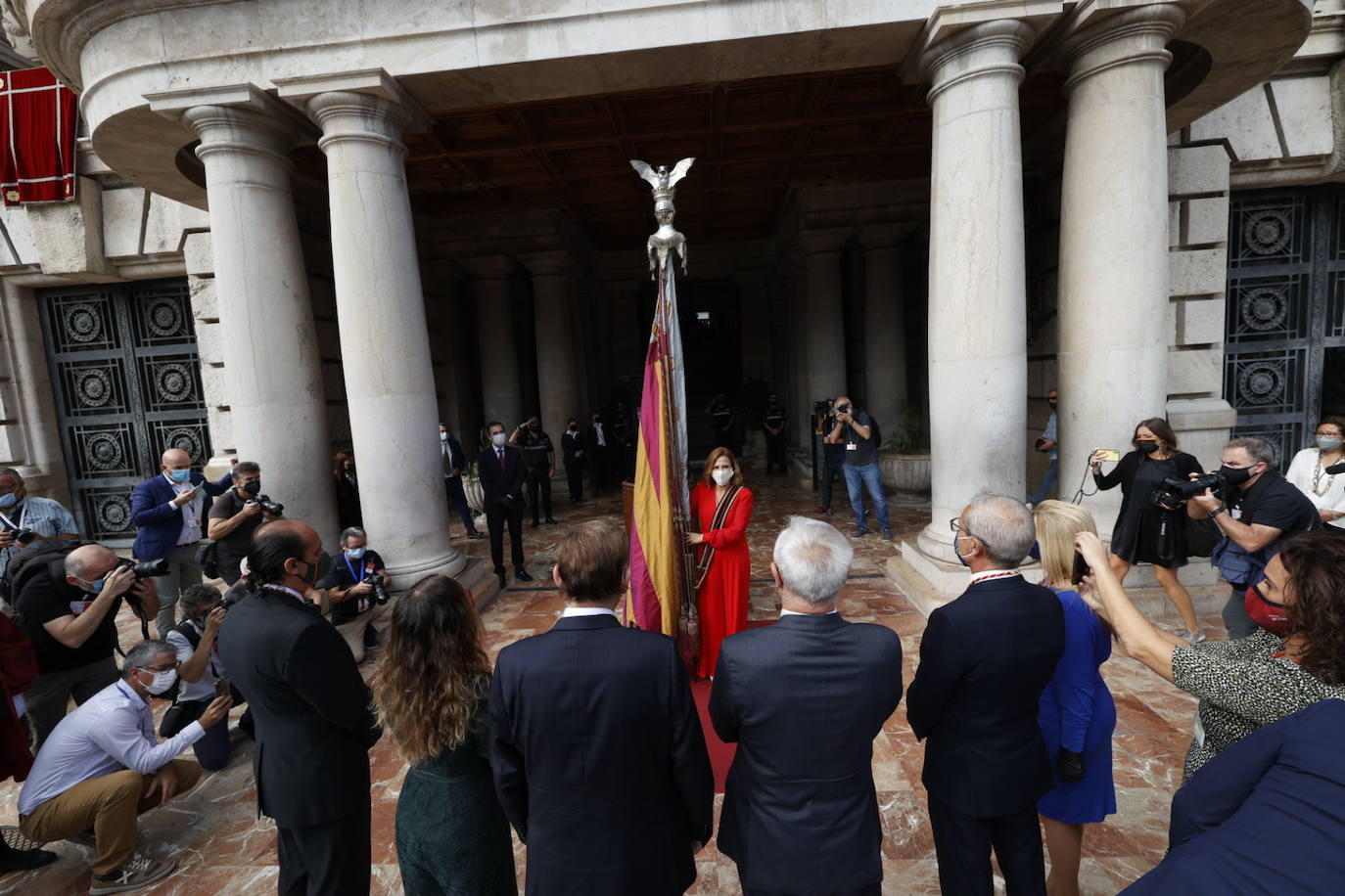 Fotos: Procesión cívica de Valencia por el 9 d&#039;Octubre de 2021