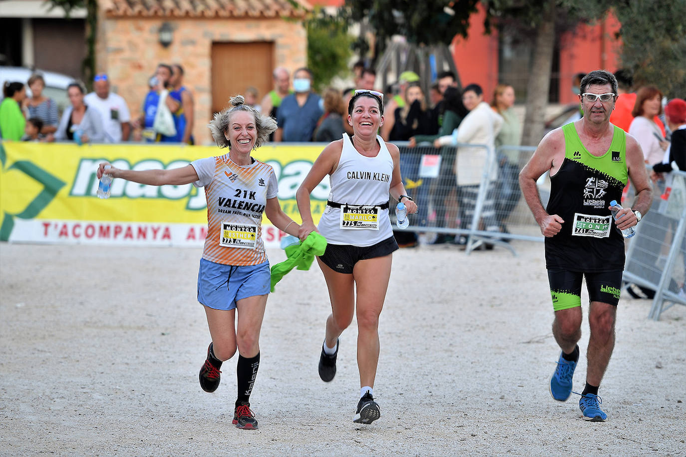 Fotos: Búscate en la carrera XXIX Cross Baix Jávea