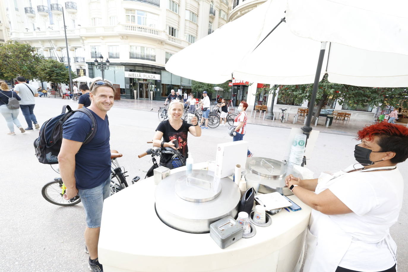 Turistas en el centro de Valencia.